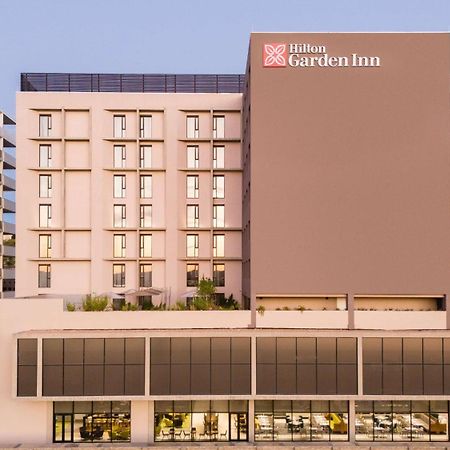 Hilton Garden Inn 빈트후크 외부 사진