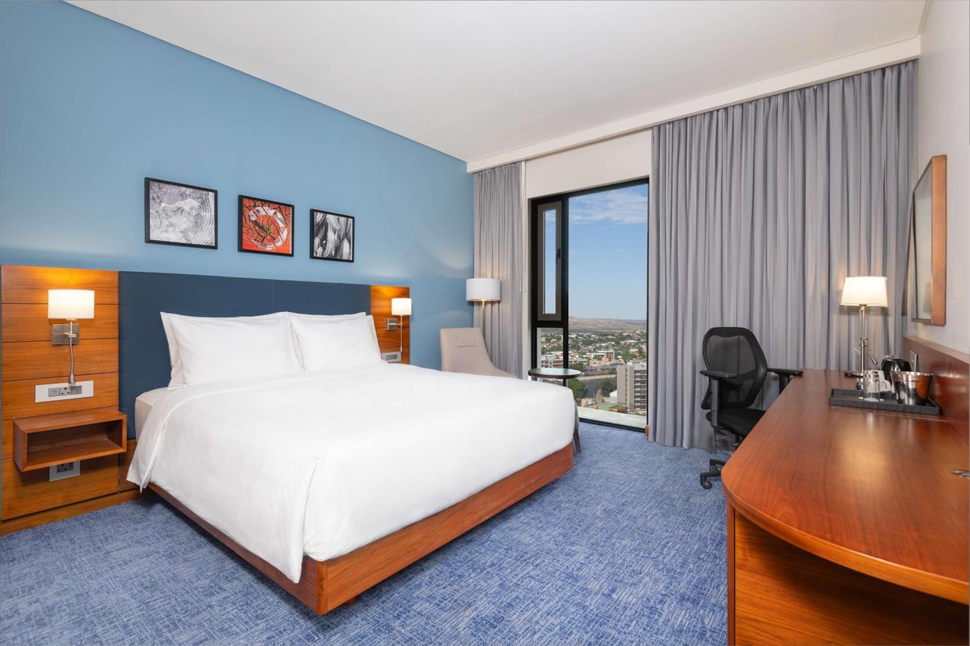 Hilton Garden Inn 빈트후크 외부 사진